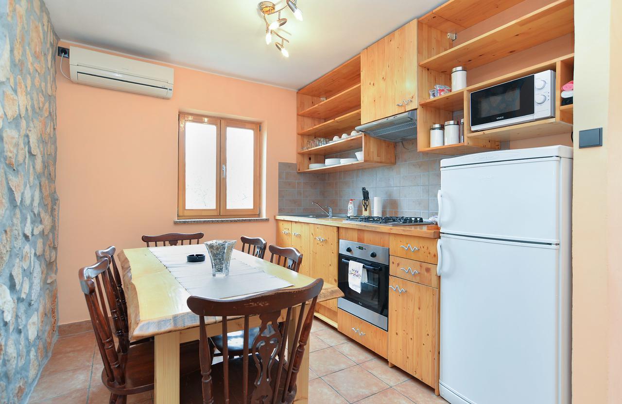 Apartments Dino 1700 Fazana Luaran gambar